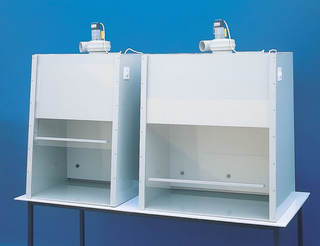 Kunststoffteile nach CNC-Bearbeitung